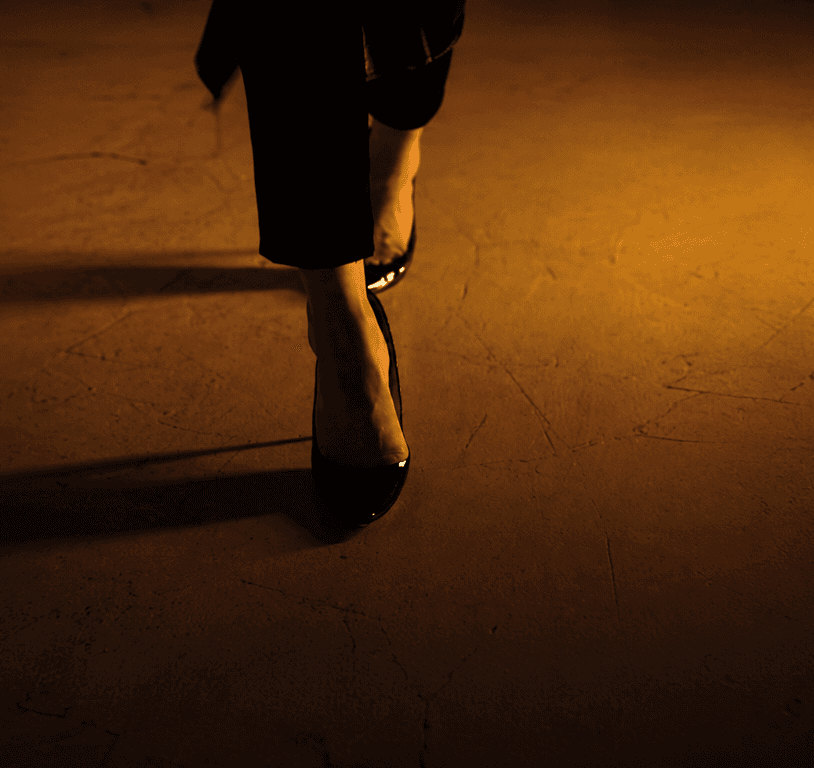 How to Dress Taller Without Heels Psychology